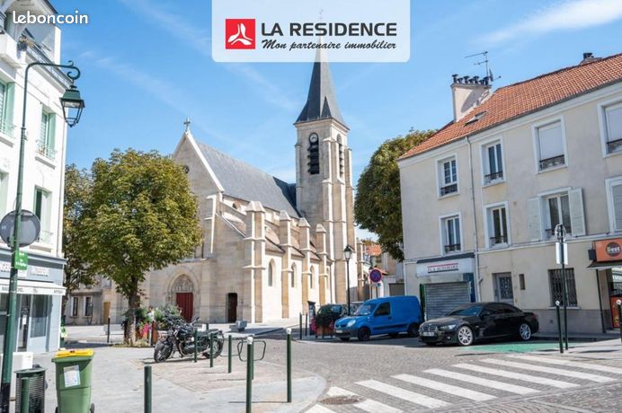 https://img.leboncoin.fr/api/v1/lbcpb1/images/27/1d/dc/271ddcecf9c3cd0843a34759f90459adc7537ad2.jpg?rule=ad-image