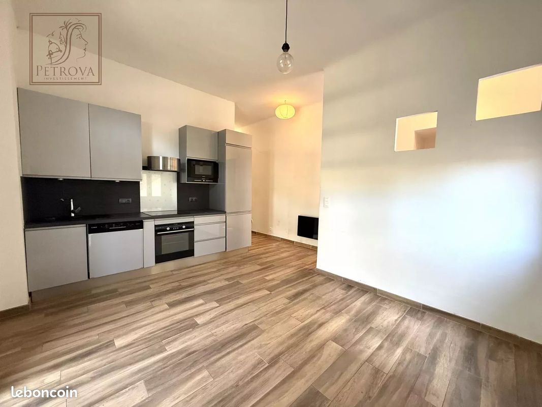 Appartement 3 pièces 50 m² · à Menton · 50 m² · 250 000 €