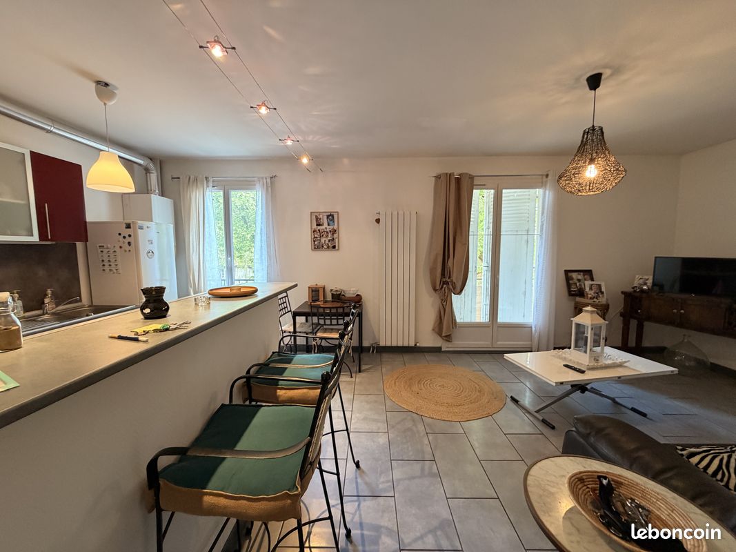 Appartement 3 pièces 64 m² · à Moulins · 64 m² · 114 000 €