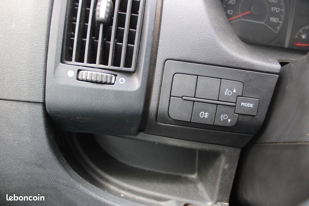 Citroen jumper vu fourgon 2.0 bluehdi 110ch 30 l1h1 business (image 16)