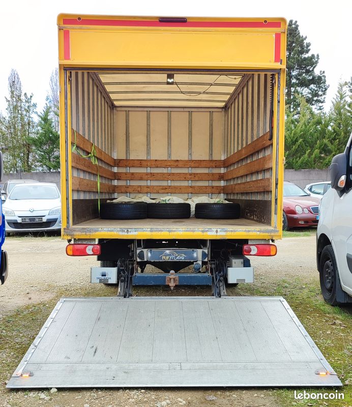 RENAULT MAXITY CABINE 3.0L DXi 150 ch EURO 6 HAYON HYDRAULIQUE - 1ère MAIN - ENTRETIEN RENAULT (image 5)