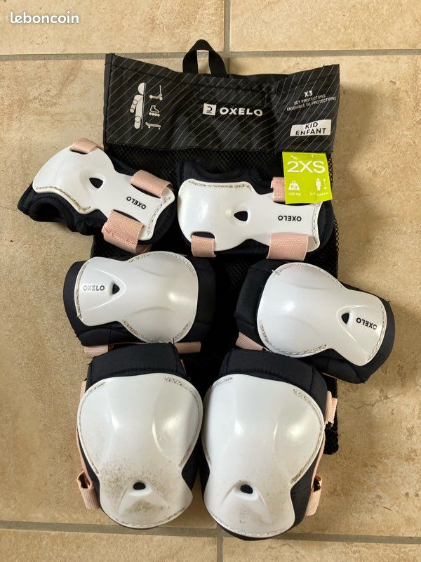Set 3 protections Oxelo taille 2XS (image 1)
