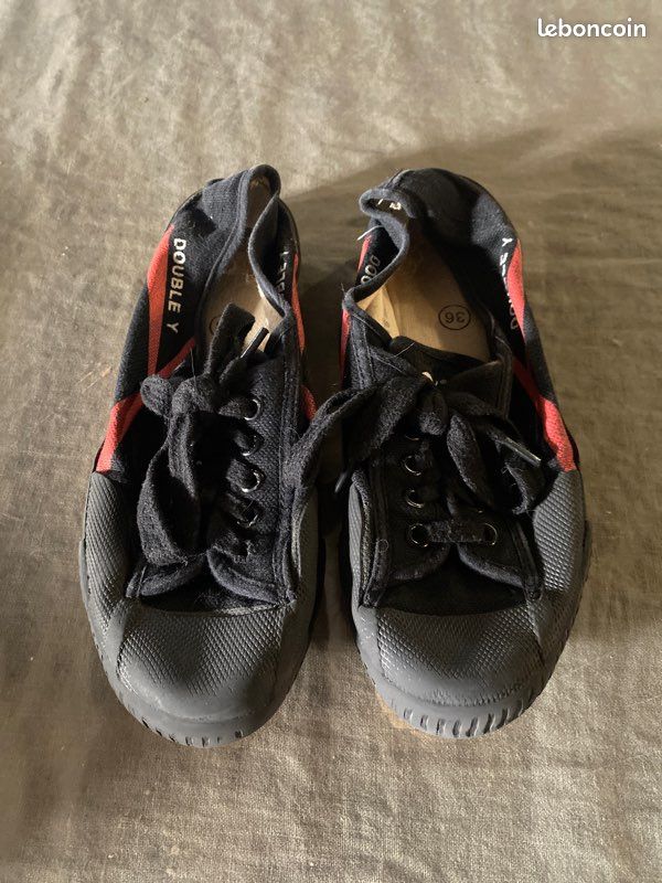 Chaussures pour Arts Martiaux T 44 - Sport & Plein air Chaussures pour Arts Martiaux T 44 - Sport & Plein air