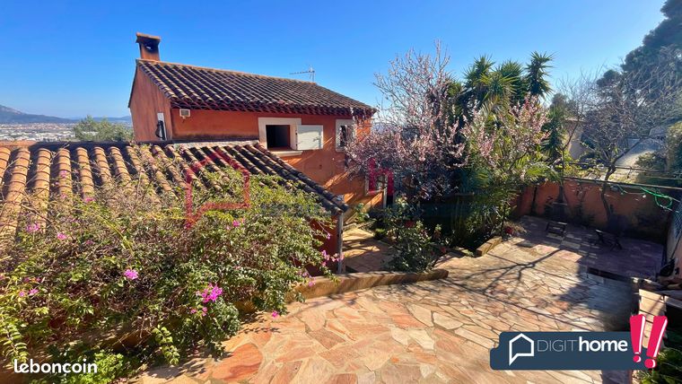 Villa 6 pièces 136 m²