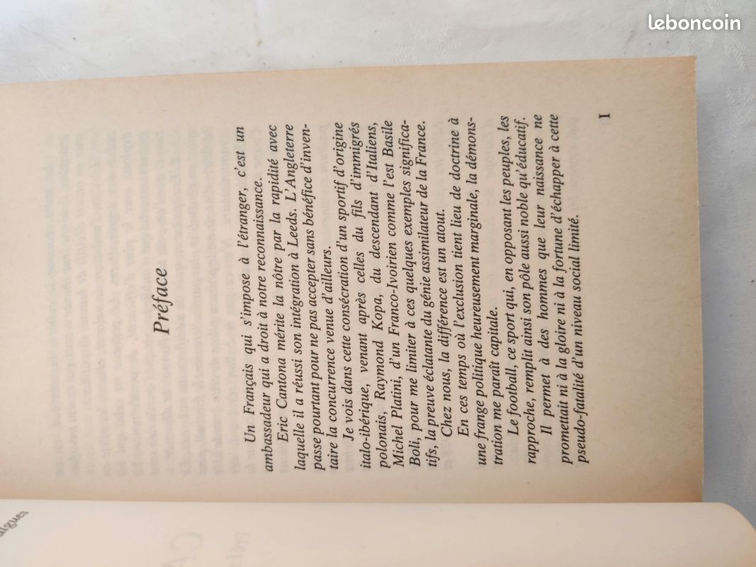 Livre. CANTONA preface de Bernard tapie. Édition 1992 (image 8)