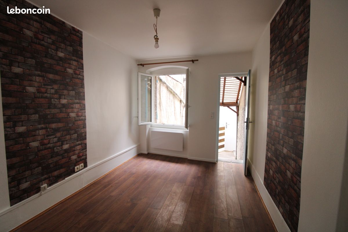 Appartement 2 pièces 17 m² · à Besançon · 17 m² · 415 €