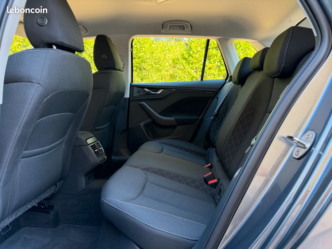 🏁 skoda kamiq 1.5 tsi 150 ambition 1°main 2024 24000km (image 4)
