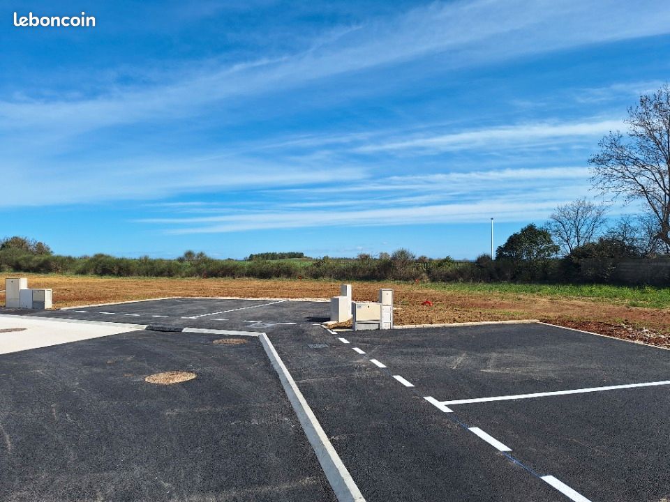 Terrain 438 m² Poulx · 149 000 €