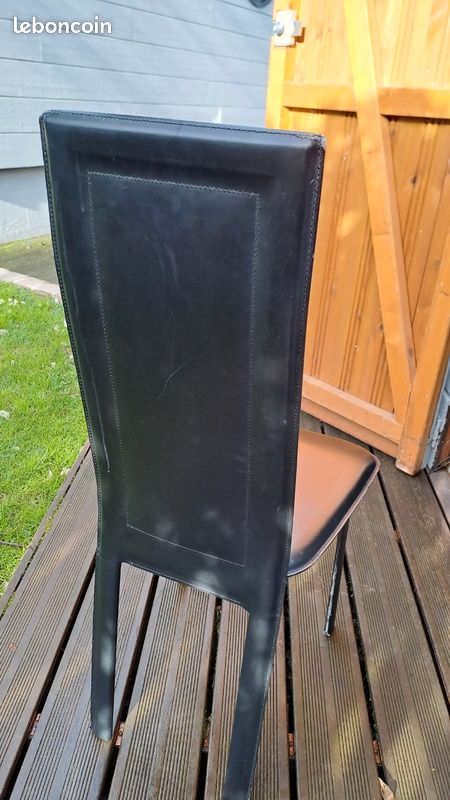 Chaises noires x 8 (image 2)