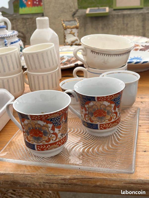Tasses (image 1)