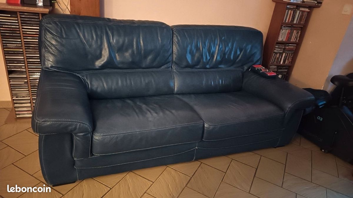 Canapé cuir avec fauteuils (image 1)