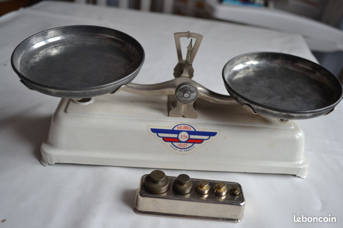 Ancienne Balance Jouet En Tôle Bleue - Vintage 1950 - Déco 1kg