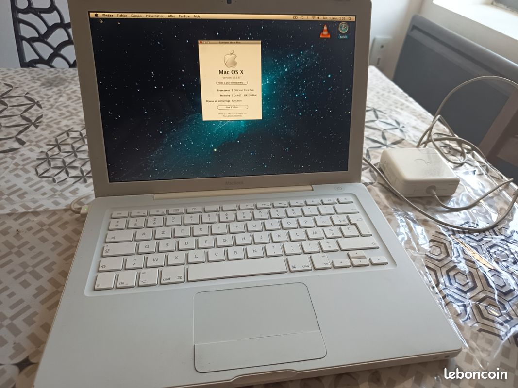 Mac book 2006 (image 2)