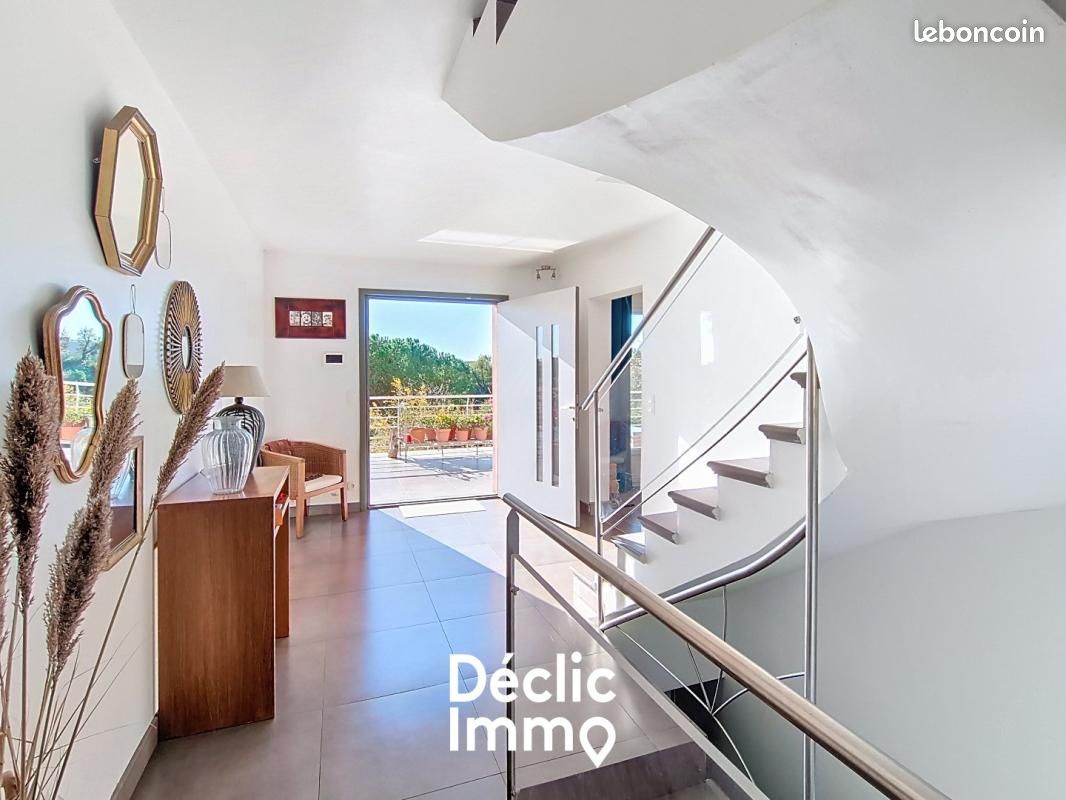 Maison 7 pièces 260 m² · à Vence · 260 m² · 1 440 000 €
