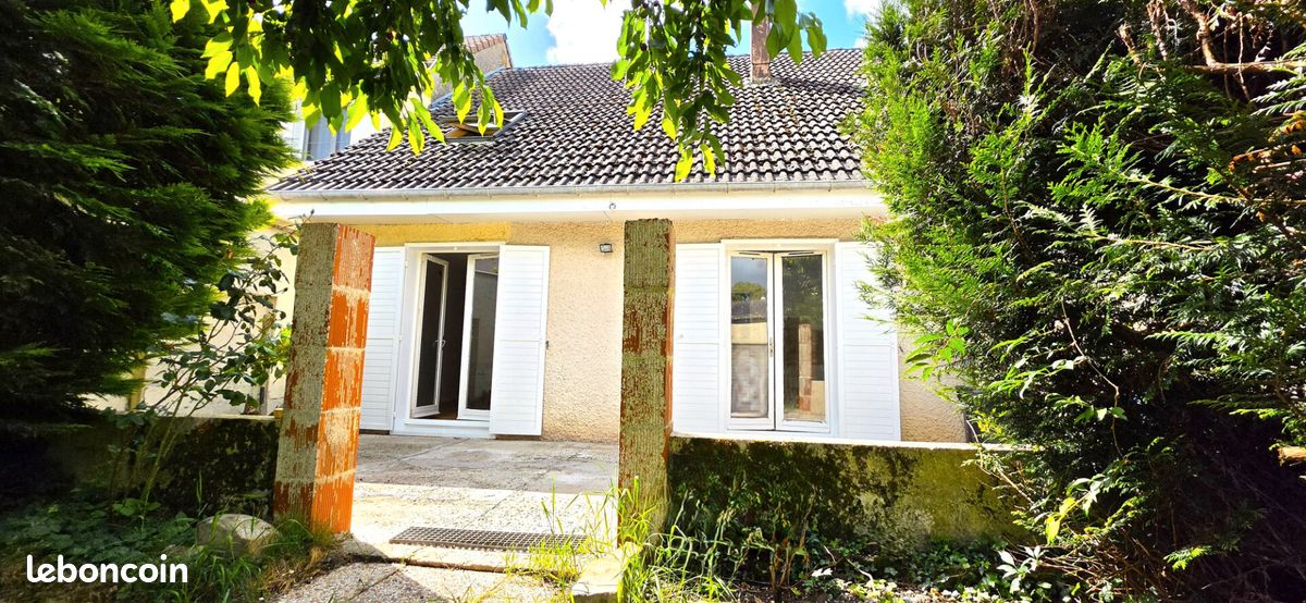 Maison 4 pièces 92 m² · à Saint-Sauveur · 92 m² · 190 000 €
