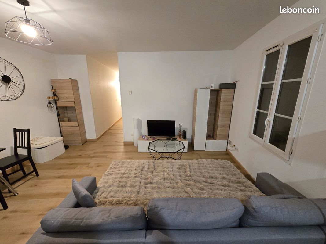 Appartement 3 pièces 56 m² · à Ségny · 56 m² · 1 680 €/mois