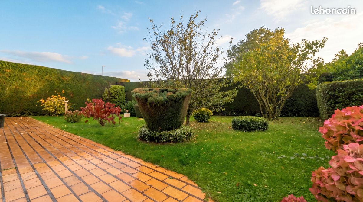 Maison 6 pièces 114 m² · à Seclin · 114 m² · 239 000 €