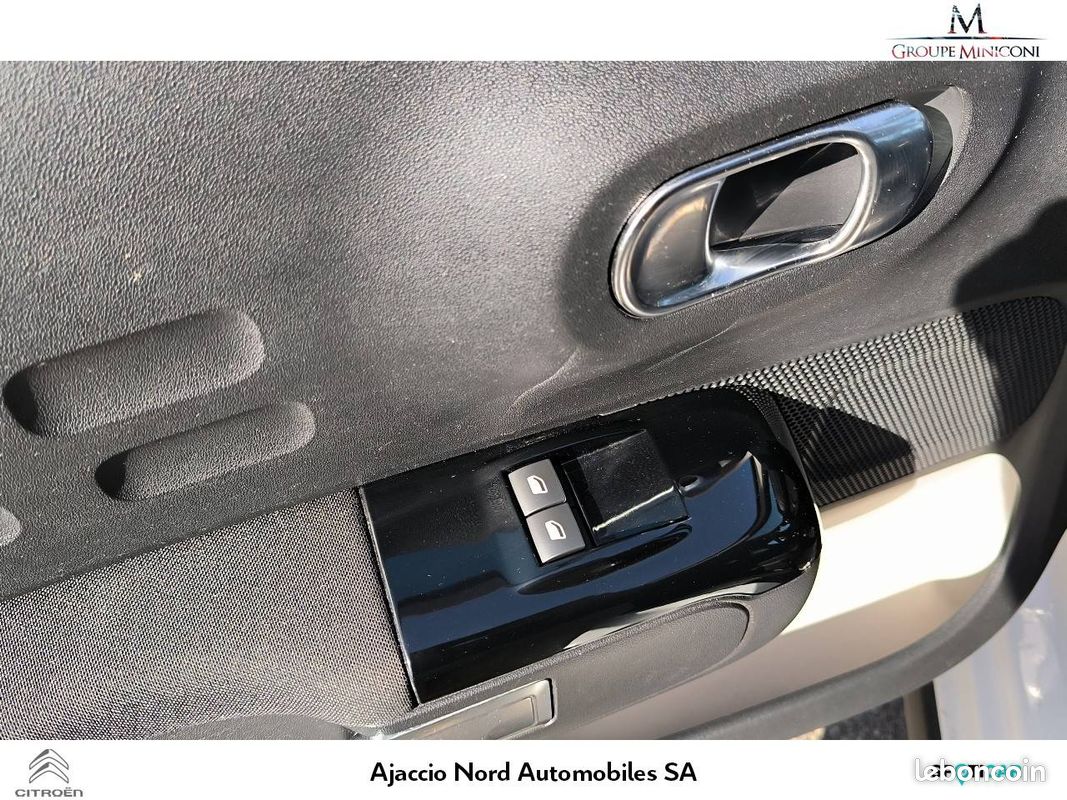 CITROEN C3 PureTech 83 ch BVM5 Max (image 12)