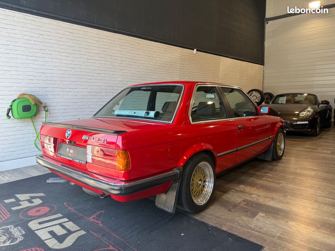 BMW e30 323i M tech 2.3 i 150ch Pont Autobloquant + boite inversée + BBS RM (image 25)