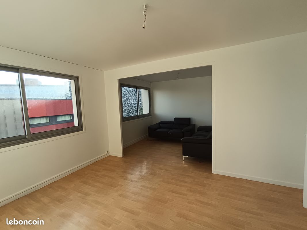 Appartement 2 pièces 61 m² · à Clermont-Ferrand · 61 m² · 118 000 €