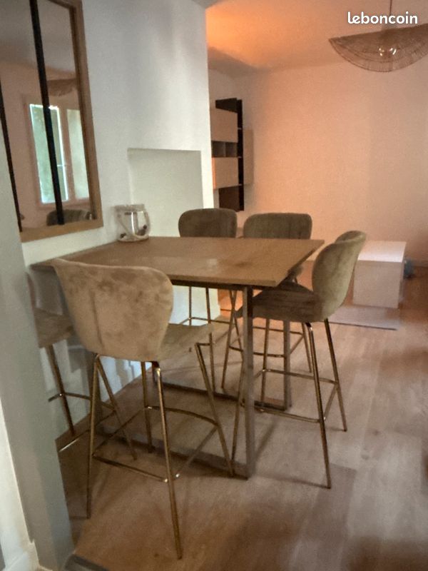 Maison 4 pièces 93 m² · à Jonquerettes · 93 m² · 245 000 €