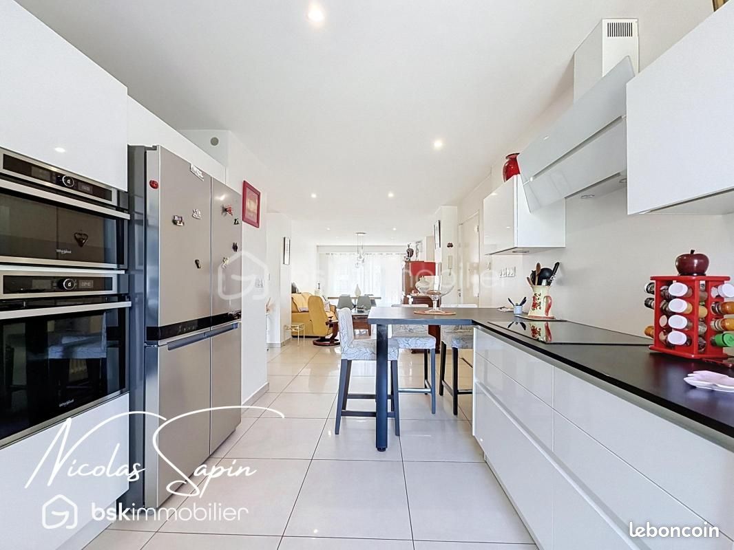 Appartement 3 pièces 73 m² · à Grenoble · 73 m² · 249 000 €