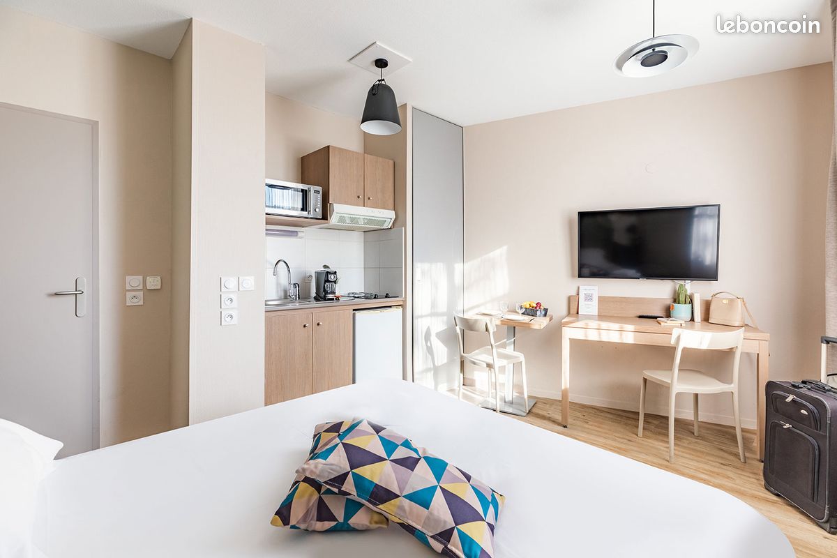 Appartement 1 pièce 20 m² · à Niort · 20 m² · 800 €/mois