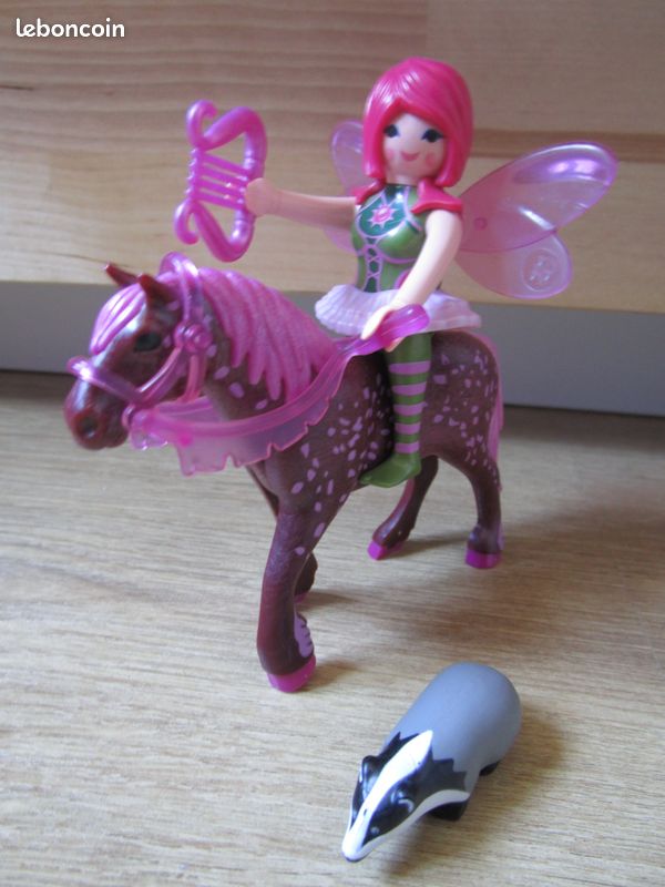 PLAYMOBIL Fairies - 5449 - Fée Surya avec cheval rubis - ( complet ) (image 2)
