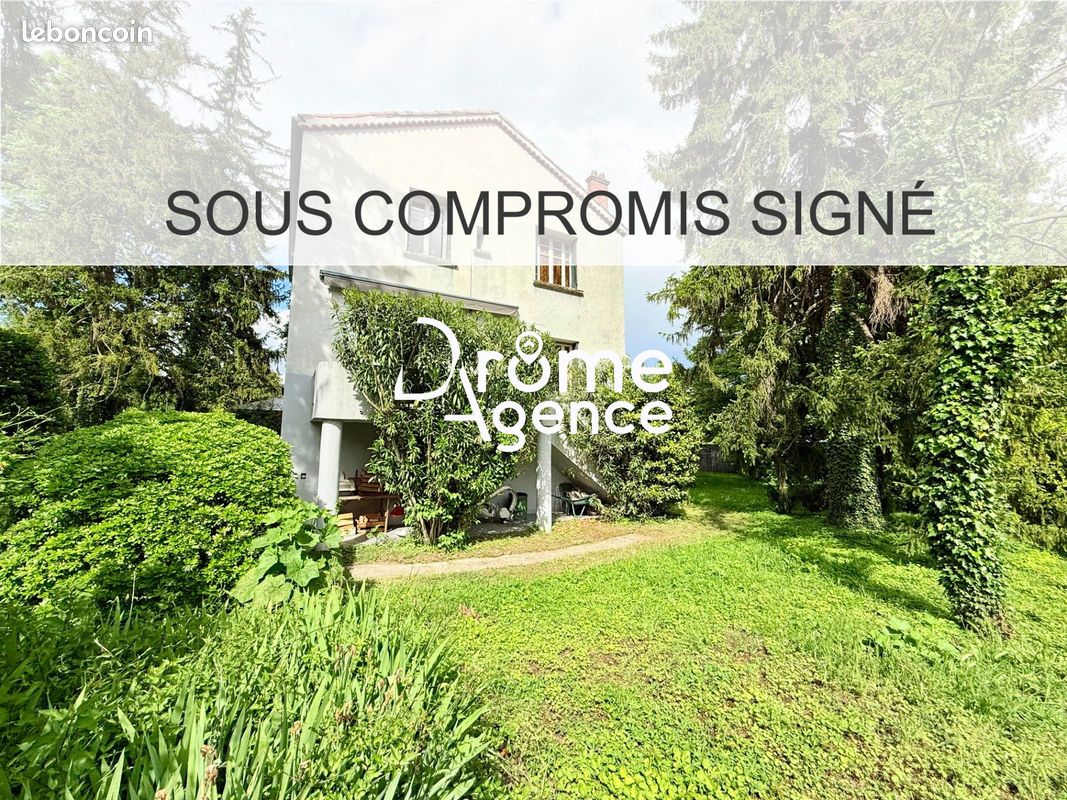 Maison 8 pièces 159 m² · à Bourg-lès-Valence · 159 m² · 299 000 €