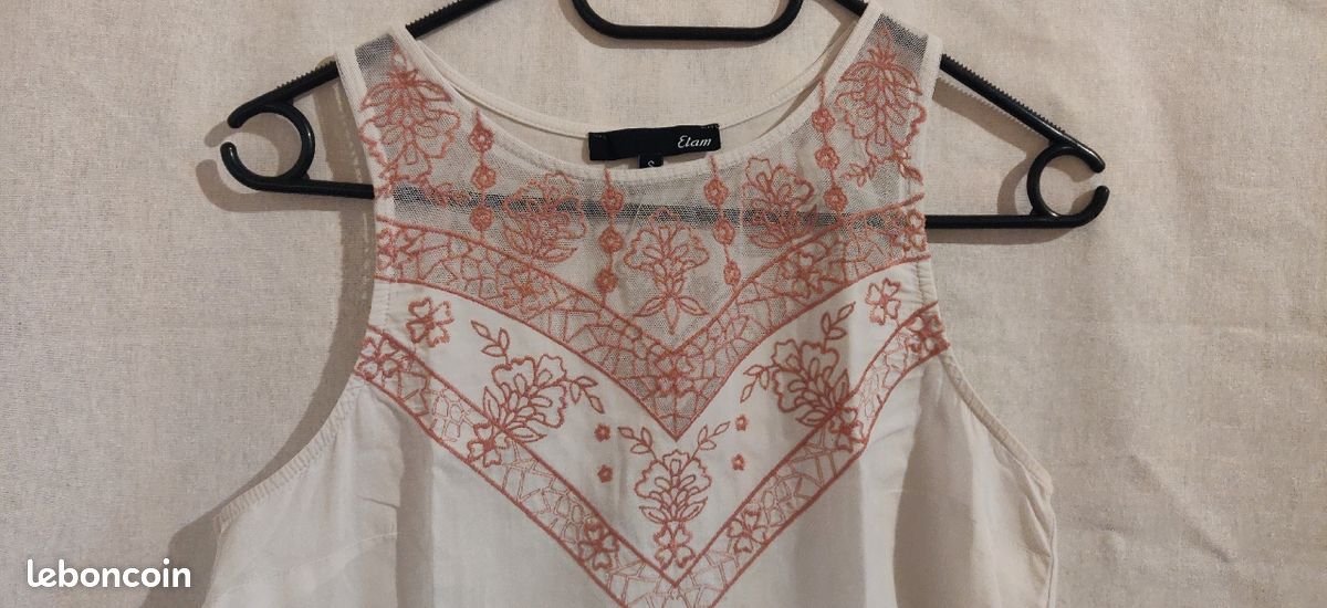 Débardeur avec broderie blanc (image 3)