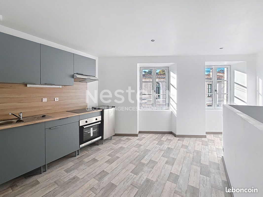 Appartement 2 pièces 26 m² · à Fontenay-le-Comte · 26 m² · 520 €