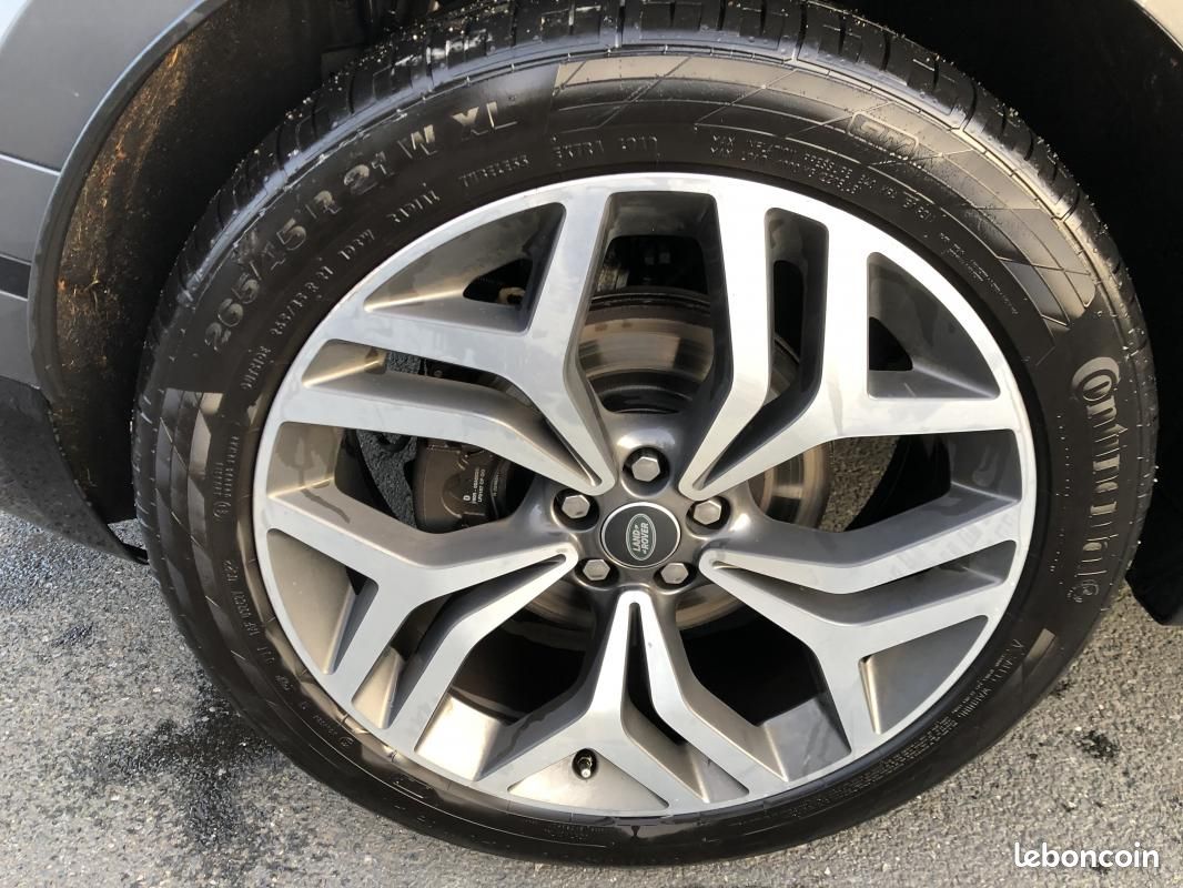 Land Rover Range Rover Velar 3.0L D300 BVA HSE R-Dynamic (image 7)