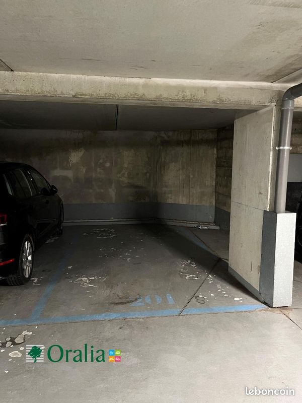 Parking PARIS · 95 €/mois