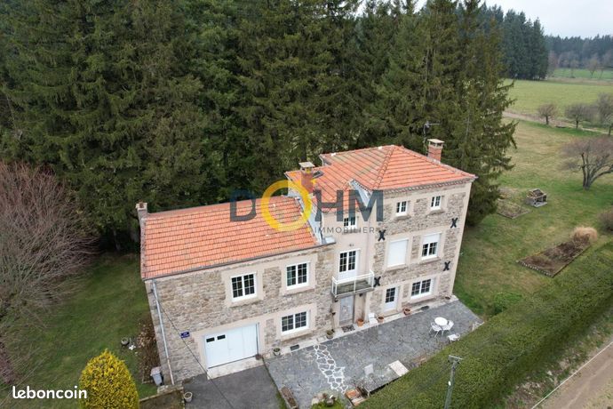 Maison 6 pièces 160 m²