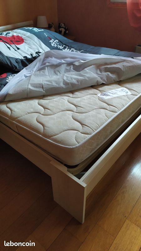 Chambre à coucher (image 1)
