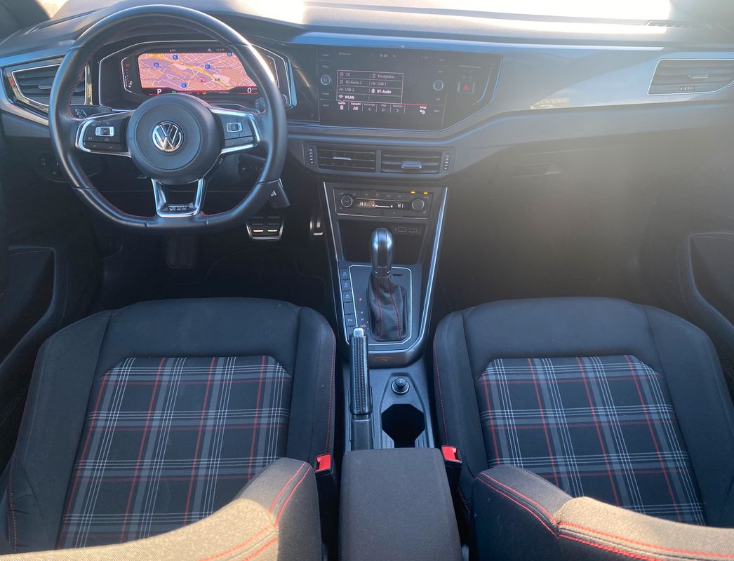 VW Polo GTI 2.0 TSI 200CV DSG6 Noir d'occasion, moteur Essence et boite  Automatique, 19.611 Km - 24.990 €