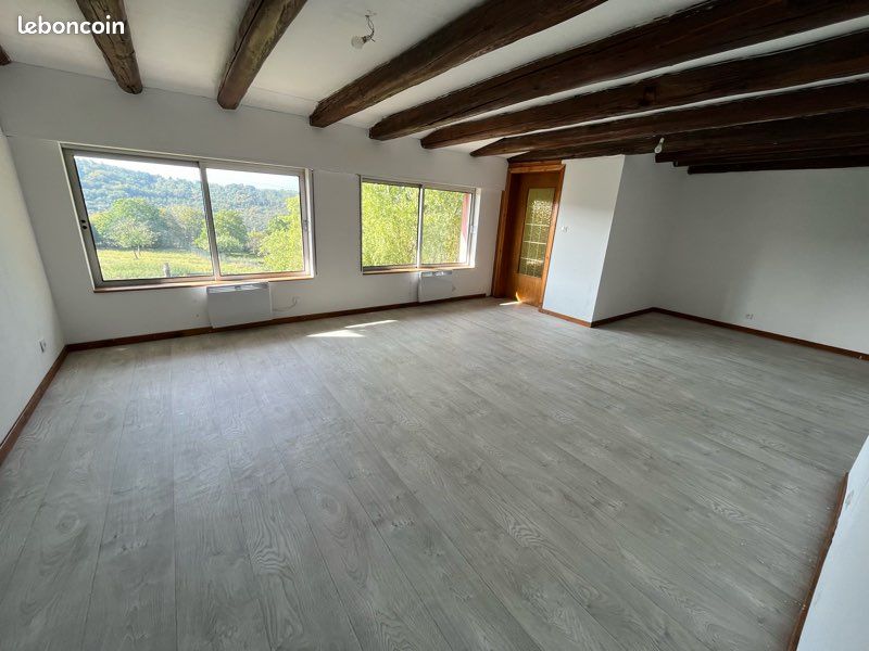 Appartement 3 pièces 70 m² · à Dannelbourg · 70 m² · 730 €