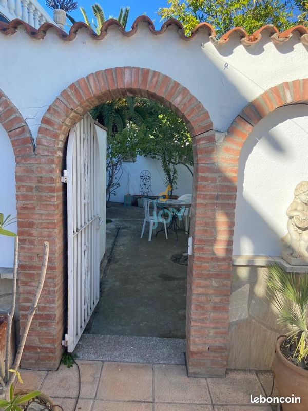 Villa 8 pièces 250 m² - Le Château-d'Oléron 17480 (image principale 5)