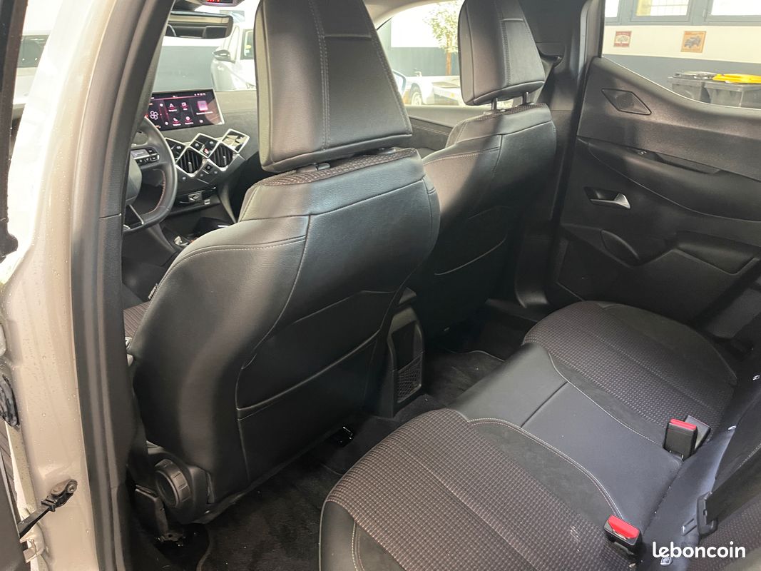 Ds3 crossback 130 ch eat8 performance line (image 8)