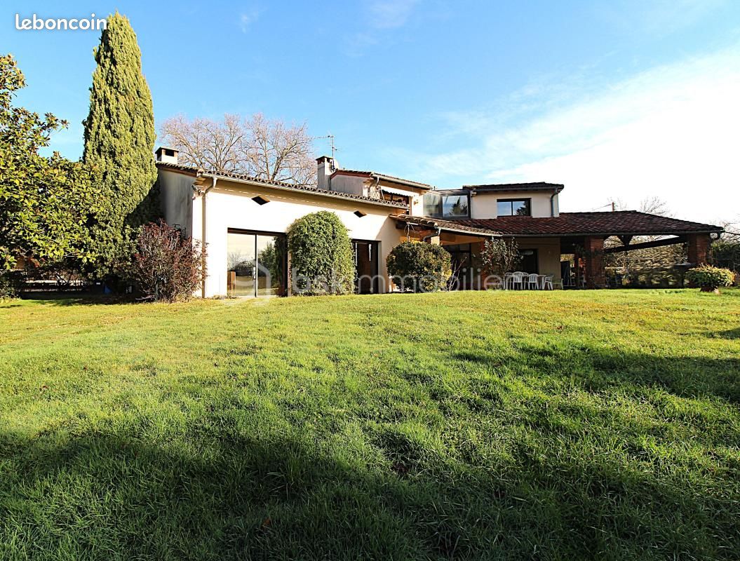 Maison 6 pièces 204 m² · à Montrabé · 204 m² · 690 000 €