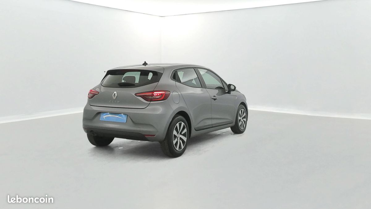 RENAULT Clio TCe 90 Equilibre (image 5)