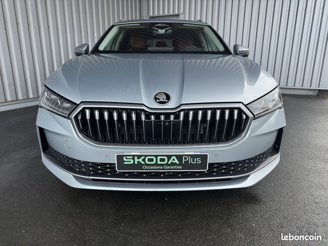 SKODA Superb Combi 1.5 TSI mHEV 150 ch ACT DSG7 Laurin & Klement (image 20)