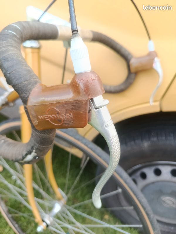 Beau vélo course vintage artisanal haut de gamme vitus788 (image 9)