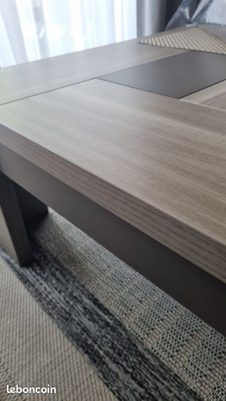 Table basse bois couleur gris taupe, très bon état (image 2)