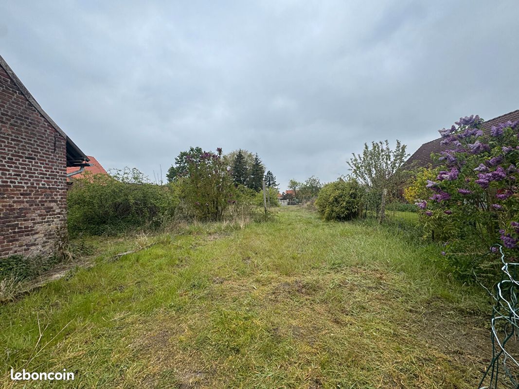 Terrain 918 m² · à Mons-en-Pévèle · 918 m² · 222 000 €