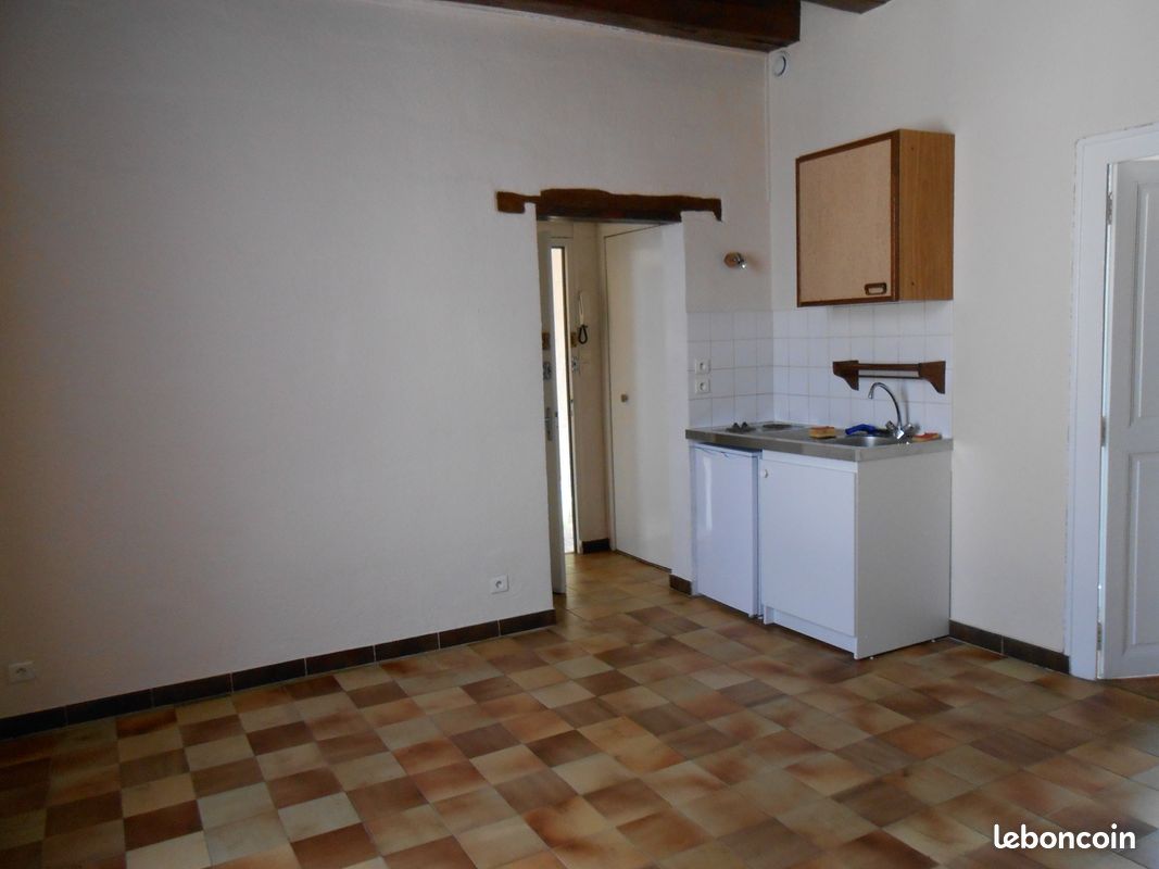 Appartement 2 pièces 28 m² · à Montlouis-sur-Loire · 28 m² · 380 €/mois