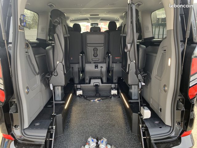 EN STOCK Ford Tourneo Custom INDEPENDANCE 7 PLACES RS L1H1 2.0 EcoBlue 170ch Limited BVA8 TPMR HANDICAP (image 6)