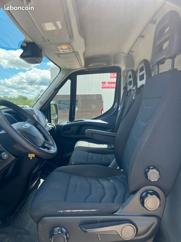 Iveco daily 35s12 hi-matic 8 rapports 🚛 vente exclusive aux pros de l’auto (image 5)