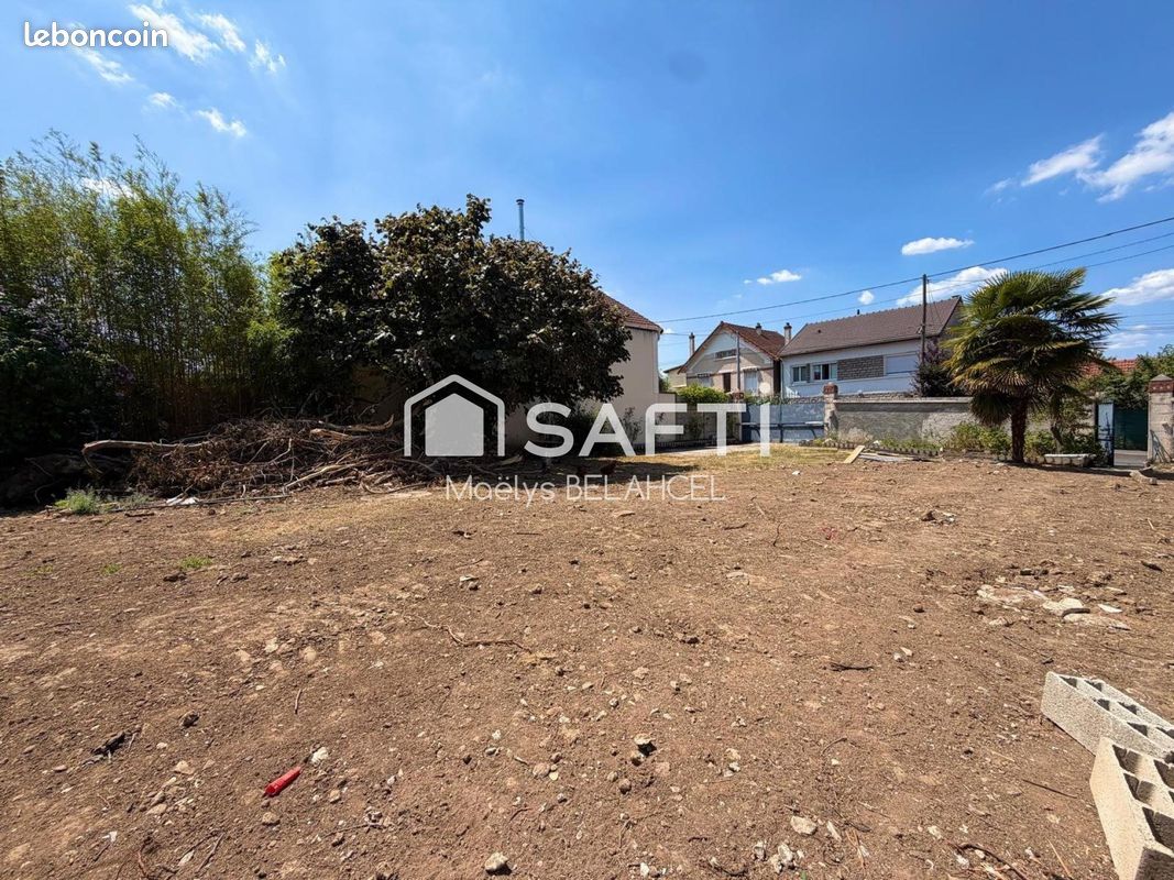 Terrain 314 m² · à Ris-Orangis · 314 m² · 157 000 €
