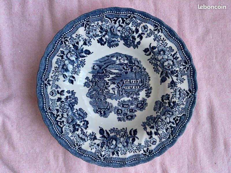 Assiette creuse neuve - collection Churchill (image 2)